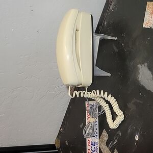 CONAIR PHONE Vintage Push Button Wall Phone Prop 1994